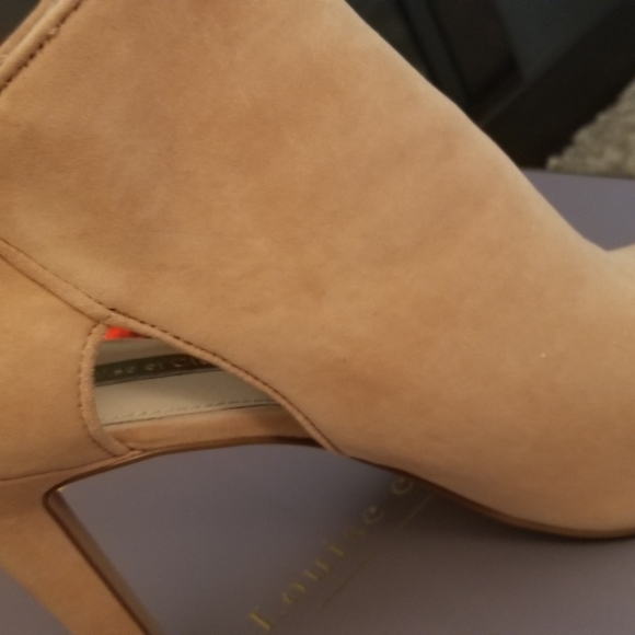 Louise et Cie ILLISA  LO-ILLISA - Demure Pink Kidsuede 9M Open Toe Bootie - Picture 10 of 16